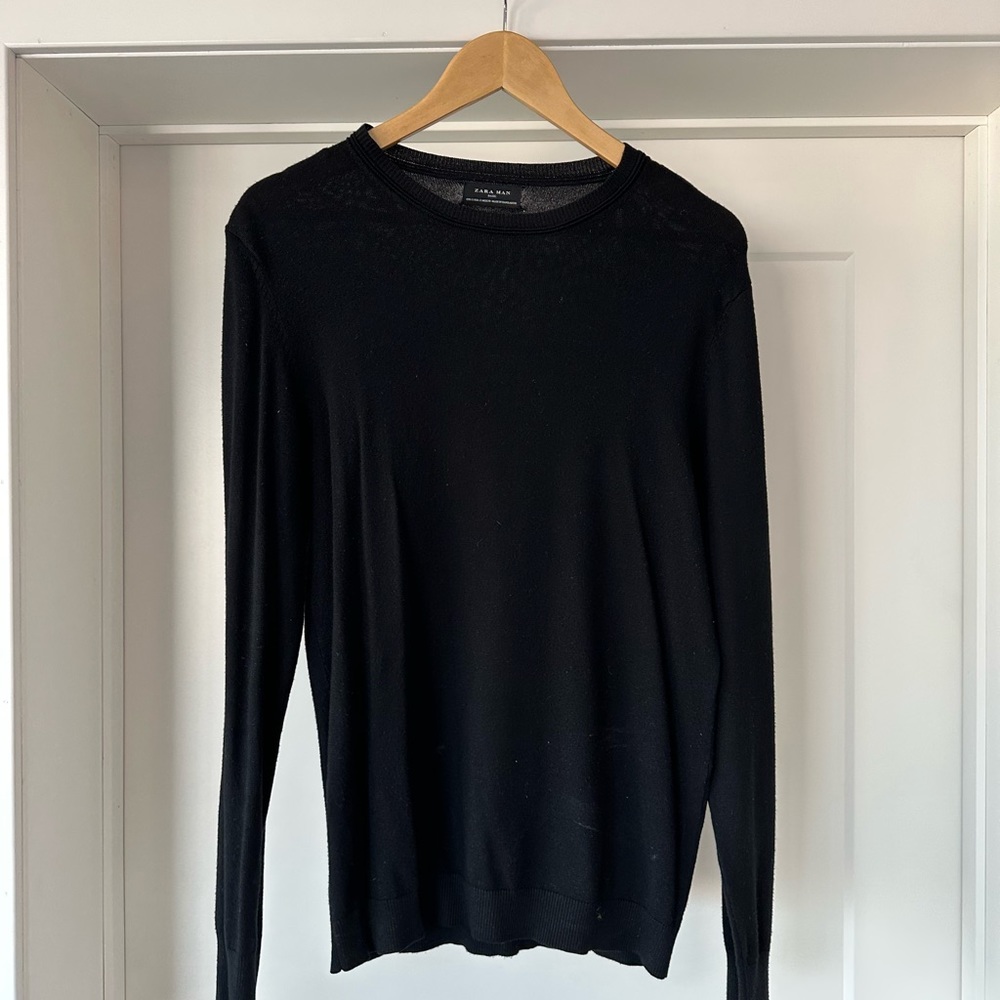 Zara Man Basic Sweater - Size S
